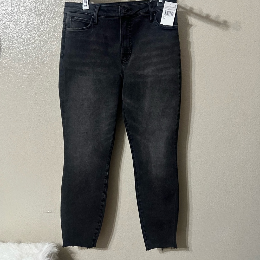 Kut from the Kloth high rise “Charlize”cigarette leg. NWT SZ-12